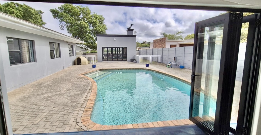 4 Bedroom Property for Sale in Fernglen Eastern Cape